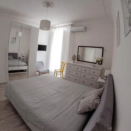 Al Quarantuno Apartment