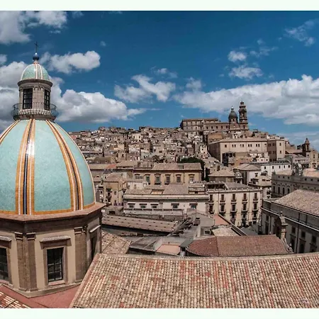 Al Quarantuno * Caltagirone